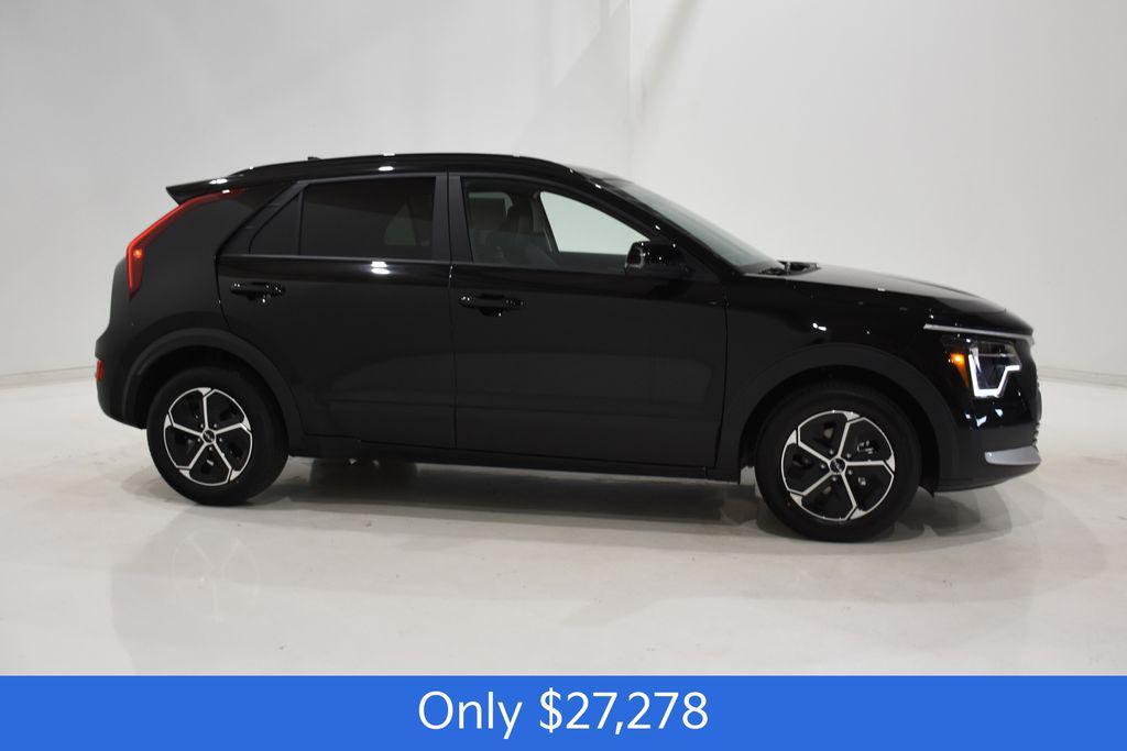 new 2025 Kia Niro car, priced at $27,278