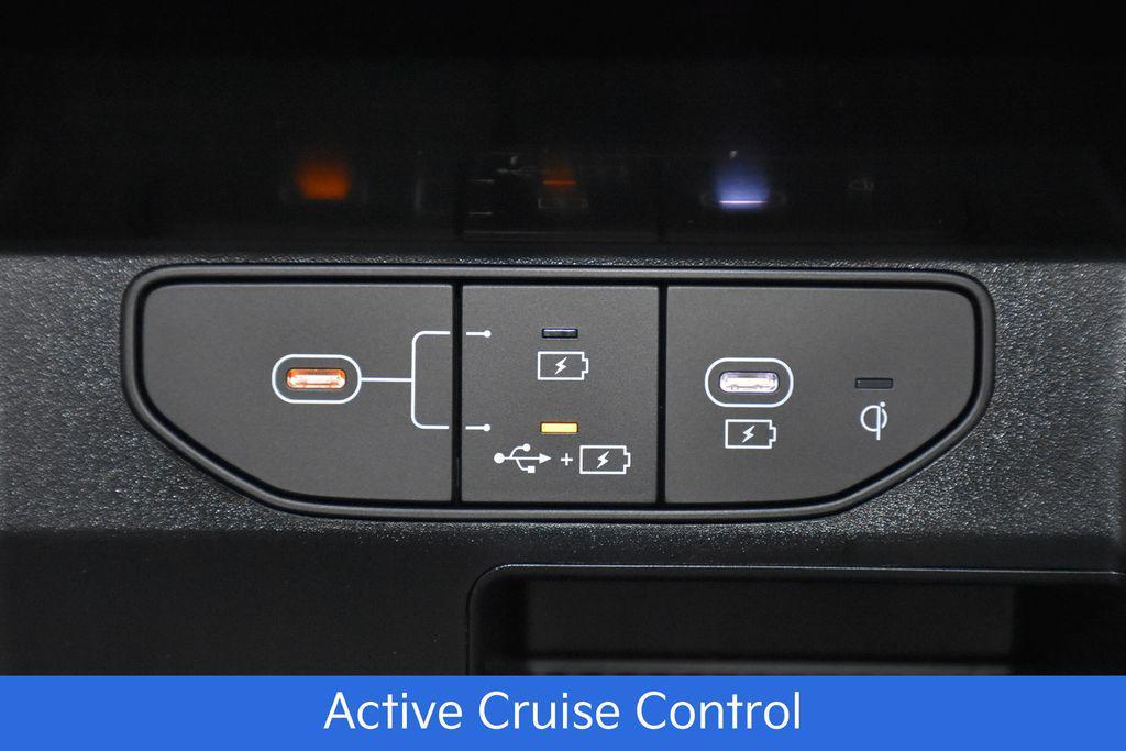 new 2026 Kia Sorento car, priced at $33,679