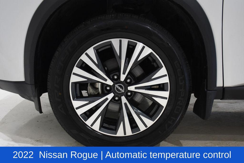 used 2022 Nissan Rogue car, priced at $21,399