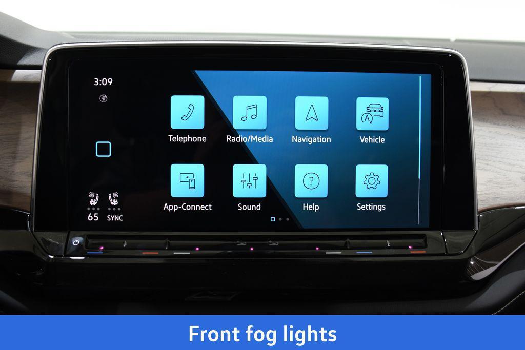 new 2026 Volkswagen Atlas car, priced at $39,312