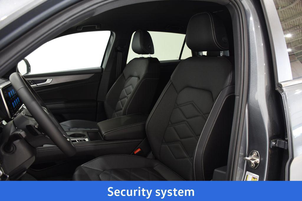 new 2025 Volkswagen Atlas Cross Sport car, priced at $35,459