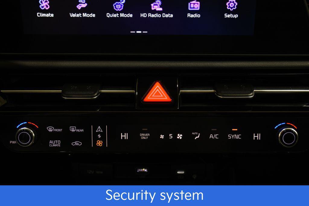 new 2025 Kia Niro car, priced at $28,351