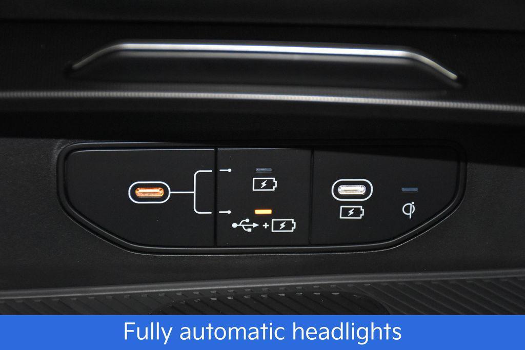 new 2026 Kia Sportage Hybrid car, priced at $34,438