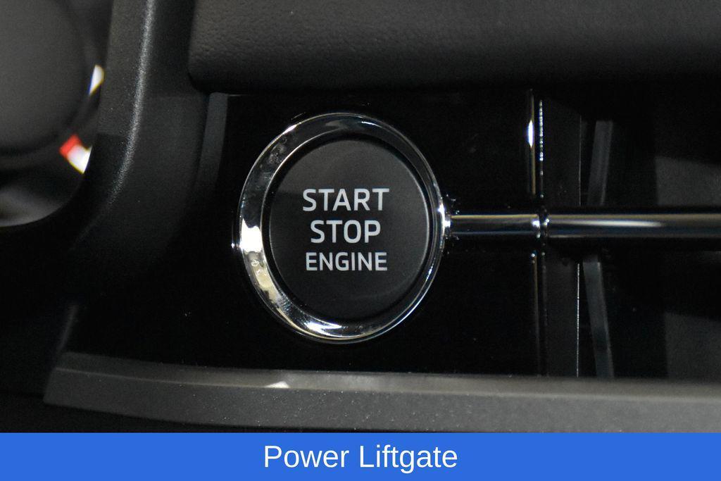 new 2025 Mitsubishi Outlander car, priced at $31,318