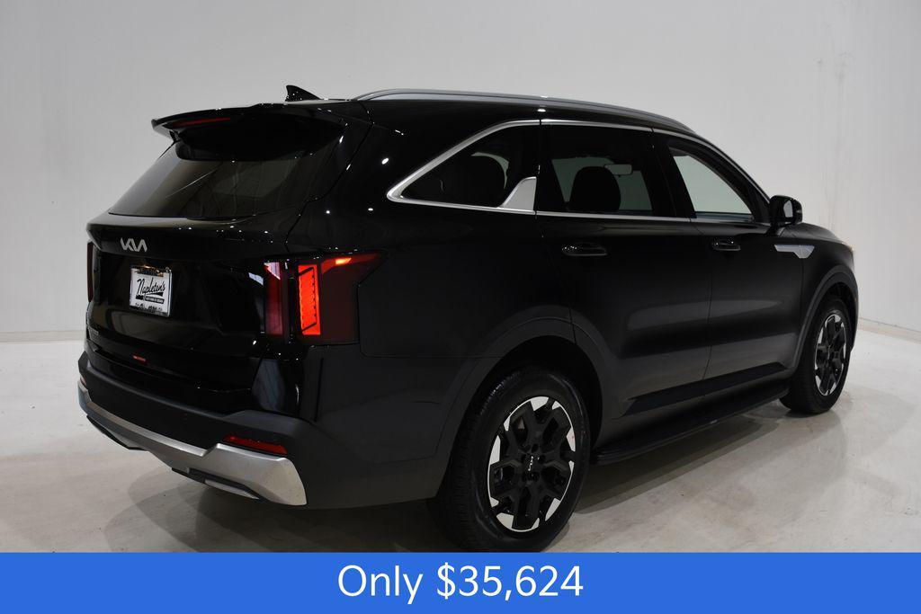 new 2026 Kia Sorento car, priced at $35,624