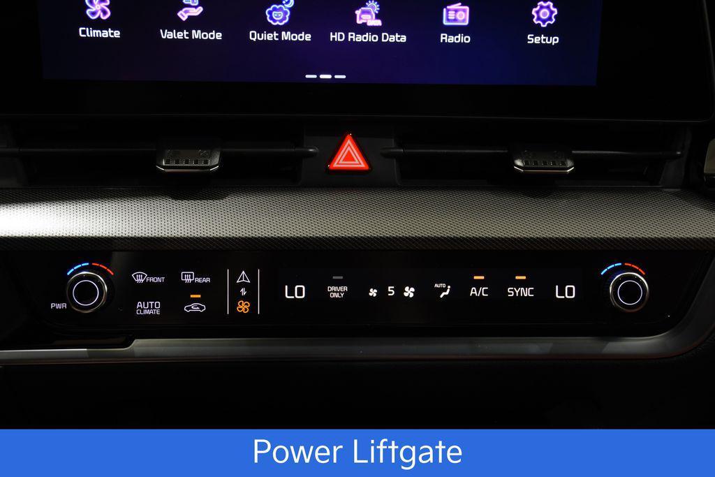 new 2025 Kia Sportage Hybrid car, priced at $36,112