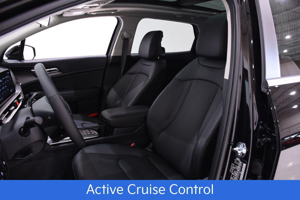 new 2026 Kia Sportage car, priced at $32,602