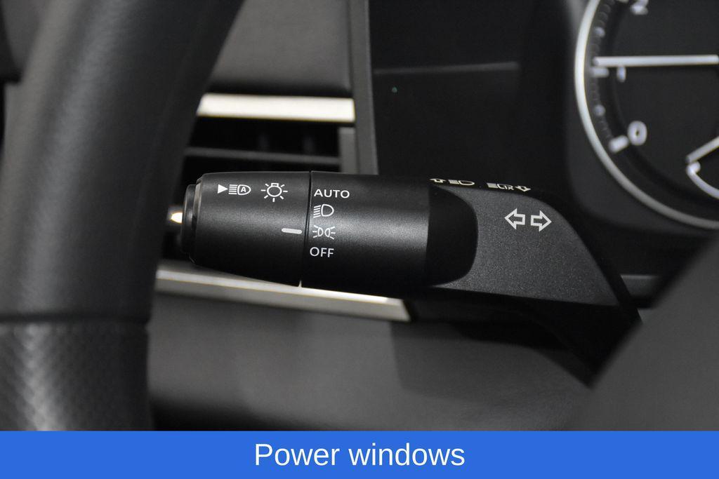 new 2025 Mitsubishi Outlander car, priced at $28,296