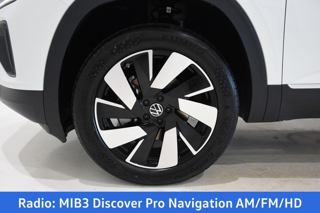 new 2025 Volkswagen Atlas Cross Sport car, priced at $43,867