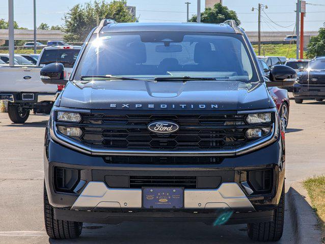 new 2025 Ford Expedition car, priced at $77,248