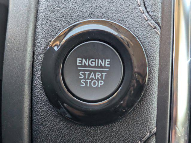 new 2025 Ford Expedition car, priced at $77,248