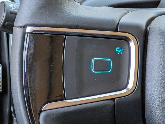 new 2025 Ford Expedition car, priced at $77,248