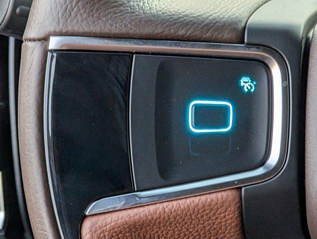 new 2025 Ford Expedition car, priced at $83,678