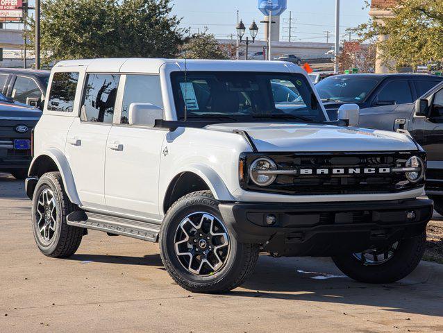new 2025 Ford Bronco car, priced at $49,338