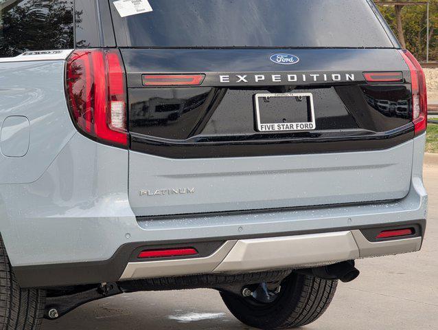 new 2025 Ford Expedition car, priced at $86,203