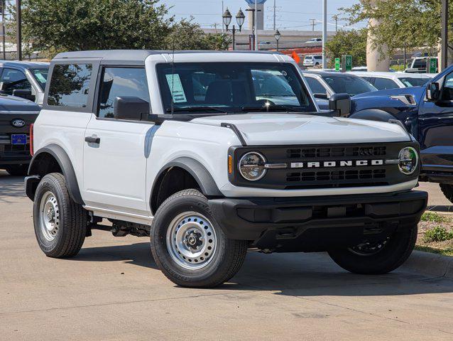 new 2025 Ford Bronco car, priced at $41,317