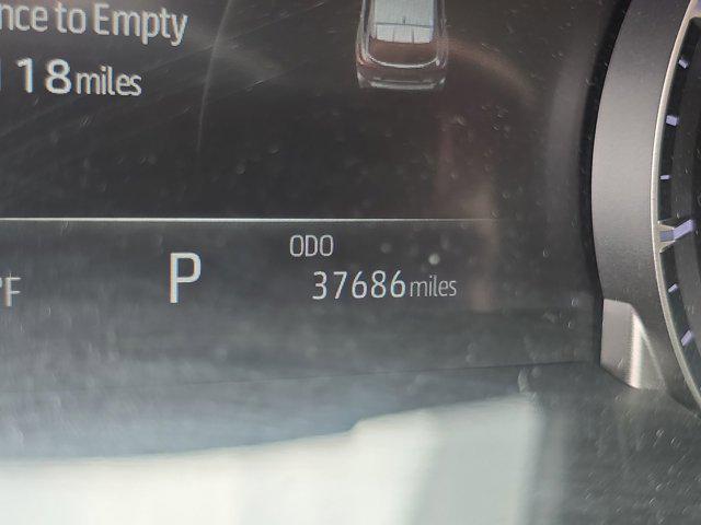 used 2024 Toyota Highlander car, priced at $34,250