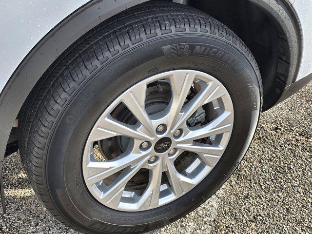 used 2024 Ford Escape car, priced at $23,000