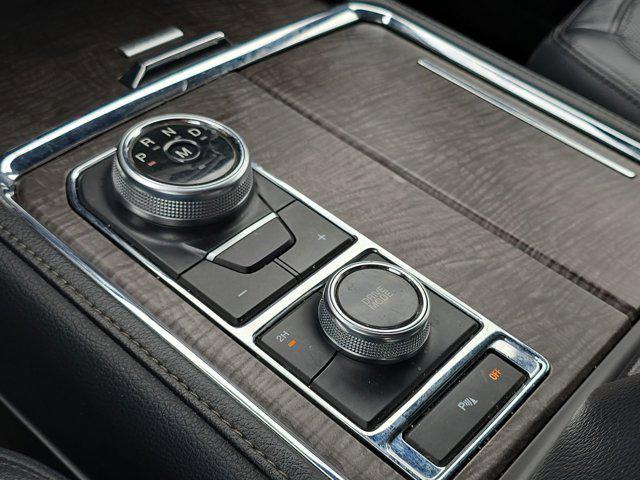 used 2018 Ford Expedition car, priced at $26,250