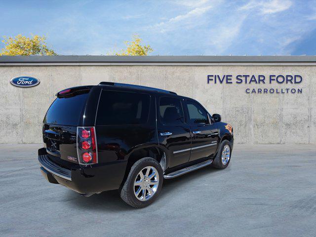 used 2013 GMC Yukon car, priced at $12,000
