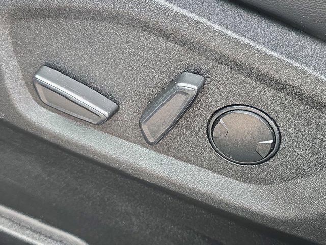 used 2024 Ford Edge car, priced at $21,500