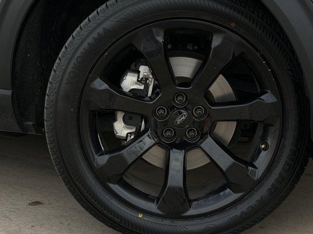 used 2023 Ford Explorer car, priced at $31,725