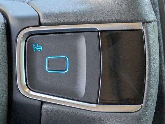 new 2025 Ford Expedition car, priced at $68,492