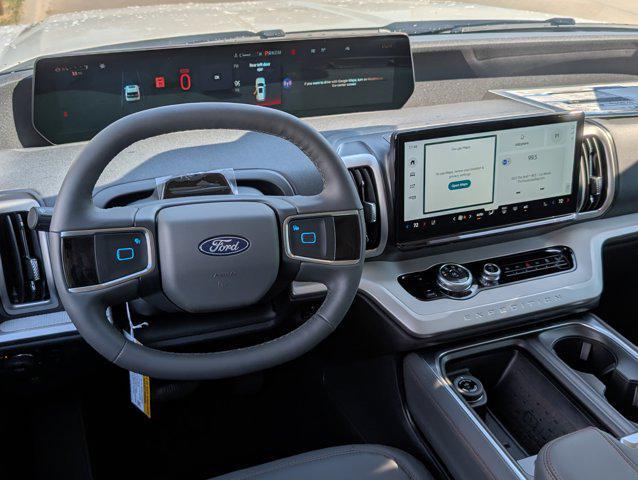 new 2025 Ford Expedition car, priced at $68,492