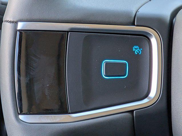 new 2025 Ford Expedition car, priced at $68,492