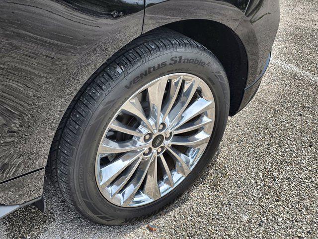 used 2024 Ford Edge car, priced at $36,750