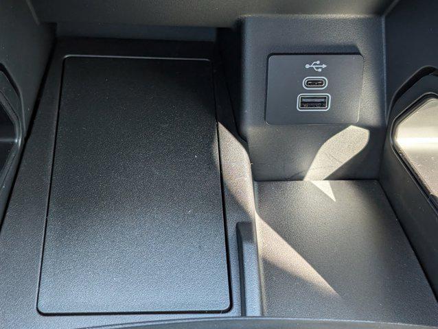 new 2025 Ford Ranger car, priced at $34,854