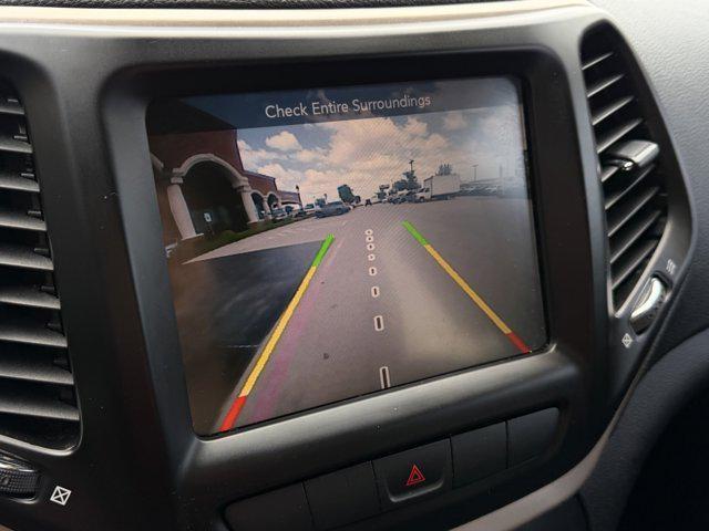 used 2014 Jeep Cherokee car, priced at $8,725
