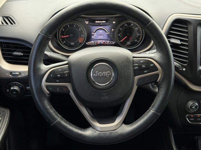 used 2014 Jeep Cherokee car, priced at $8,725