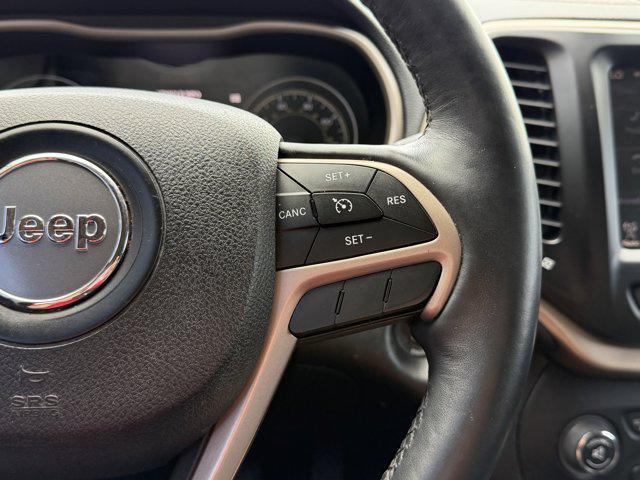used 2014 Jeep Cherokee car, priced at $8,725