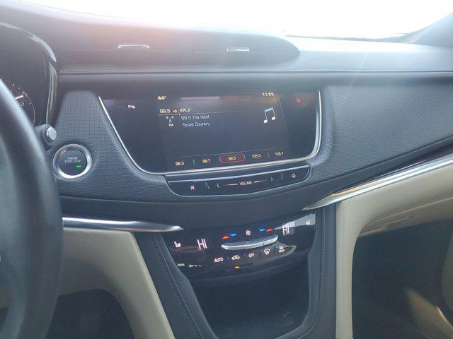 used 2017 Cadillac XT5 car, priced at $15,500