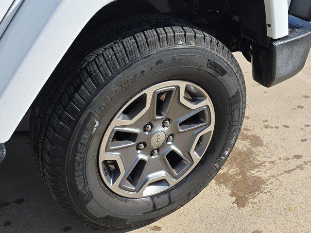 used 2017 Jeep Wrangler Unlimited car, priced at $27,000