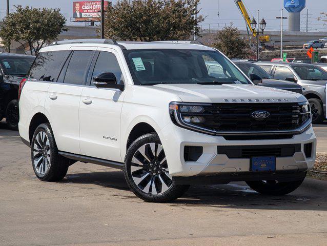 new 2025 Ford Expedition car, priced at $85,298