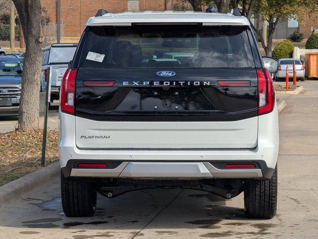 new 2025 Ford Expedition car, priced at $85,298