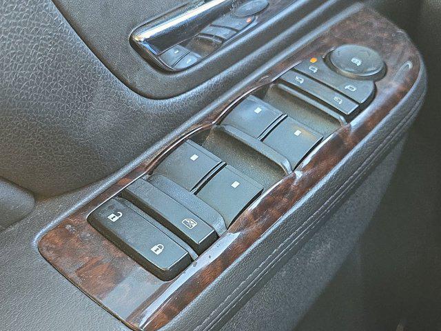 used 2013 GMC Yukon car, priced at $10,000