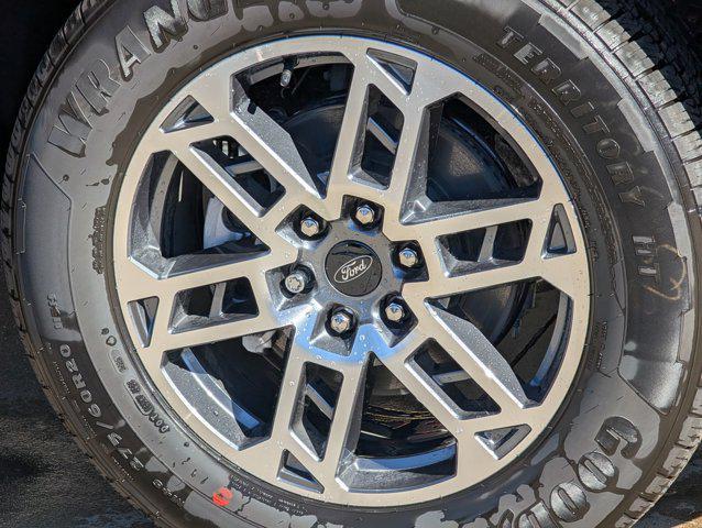 new 2025 Ford Expedition car, priced at $66,438