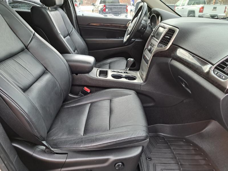 used 2012 Jeep Grand Cherokee car, priced at $7,495