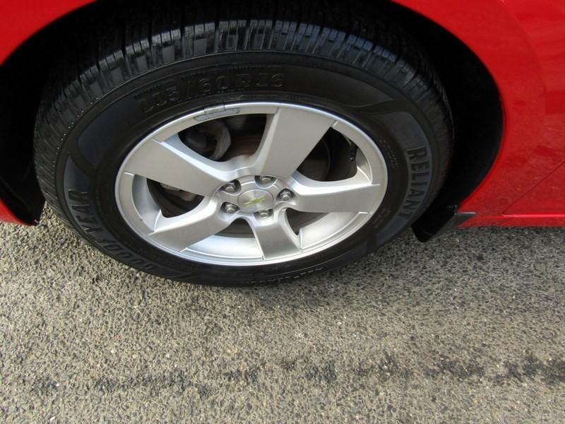 used 2014 Chevrolet Cruze car, priced at $11,995
