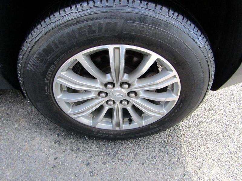 used 2017 Cadillac XT5 car, priced at $24,995