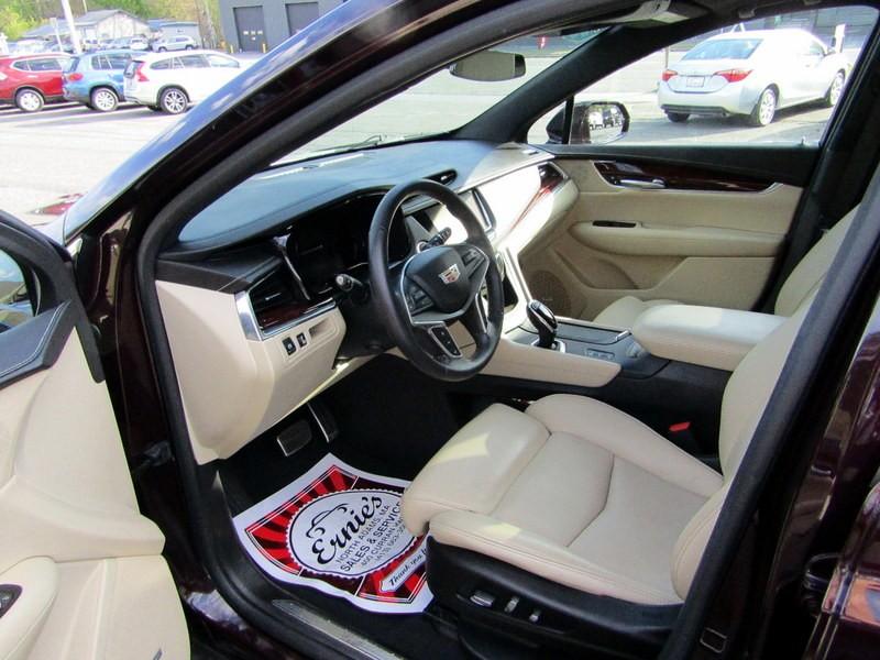 used 2017 Cadillac XT5 car, priced at $24,995