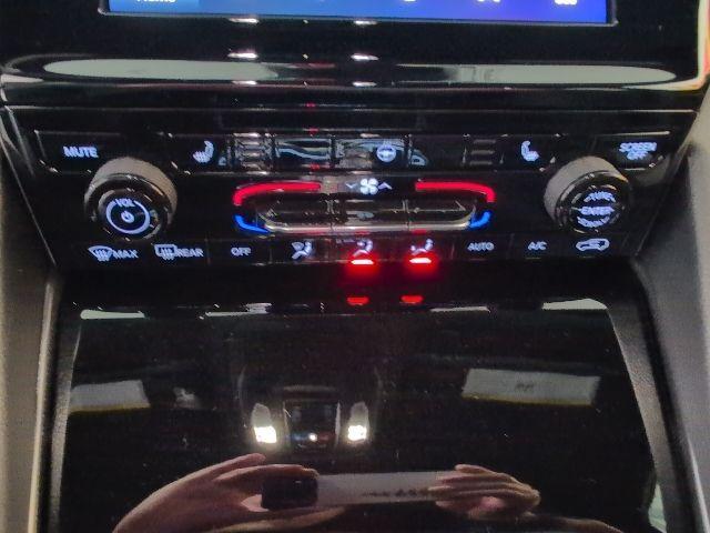 new 2025 Jeep Grand Cherokee car, priced at $37,915