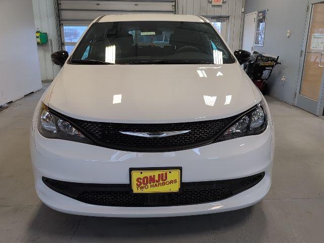 new 2026 Chrysler Voyager car