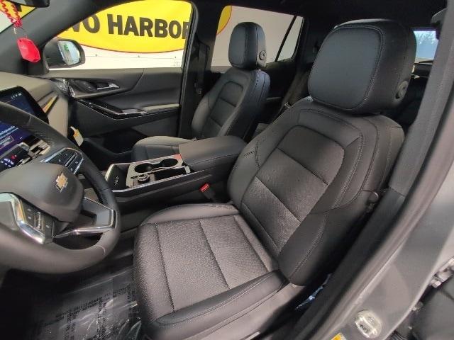 used 2026 Chevrolet Equinox car, priced at $34,370