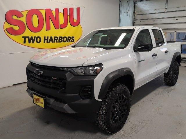 new 2026 Chevrolet Colorado car, priced at $43,235