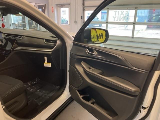 new 2025 Jeep Grand Cherokee L car, priced at $36,130