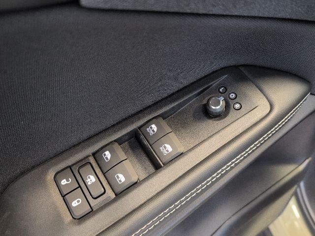 new 2026 Jeep Cherokee car, priced at $40,590